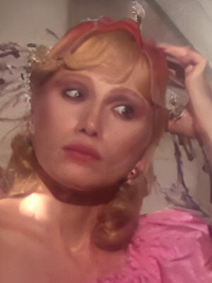 Линда Вейл